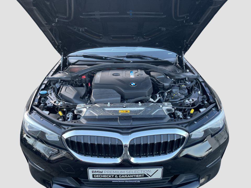 BMW 320 320e Touring