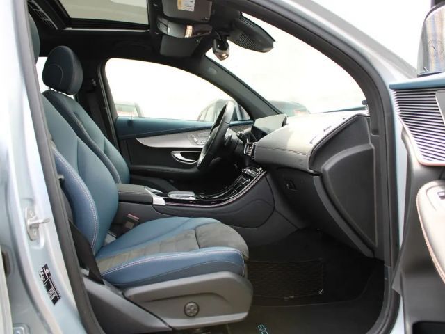 Mercedes-Benz EQC 400