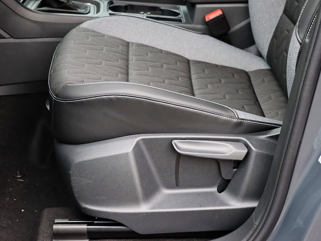 Volkswagen Touran 1.5 TSI DSG