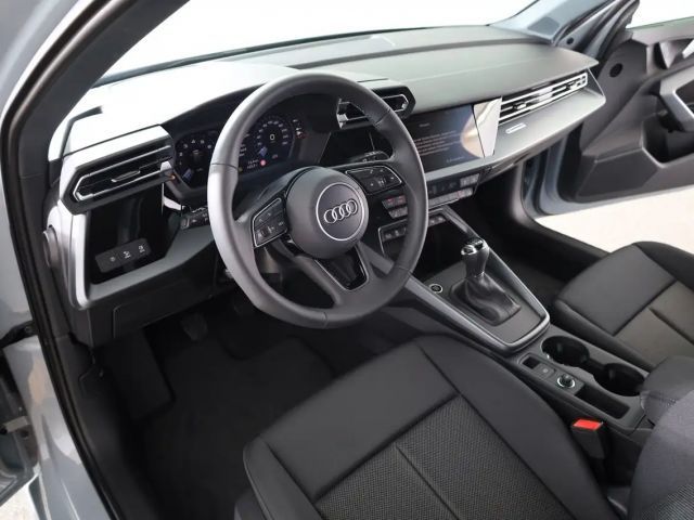 Audi A3 30 TFSI Sedan