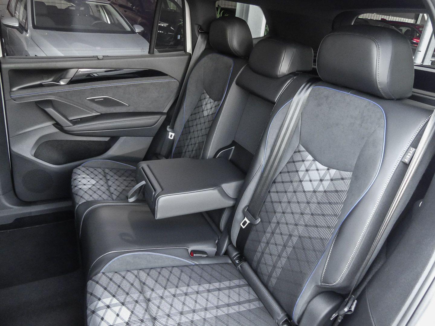 Volkswagen Tayron 4Motion DSG R-Line