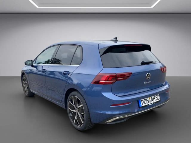 Volkswagen Golf 1.5 eTSI Golf VIII