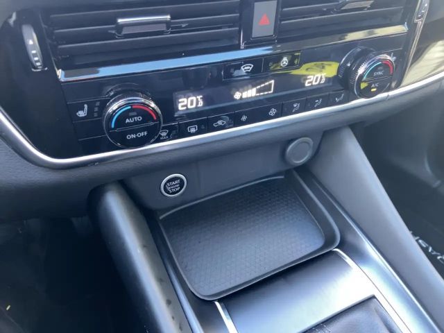 Nissan Qashqai DIG-T N-Connecta