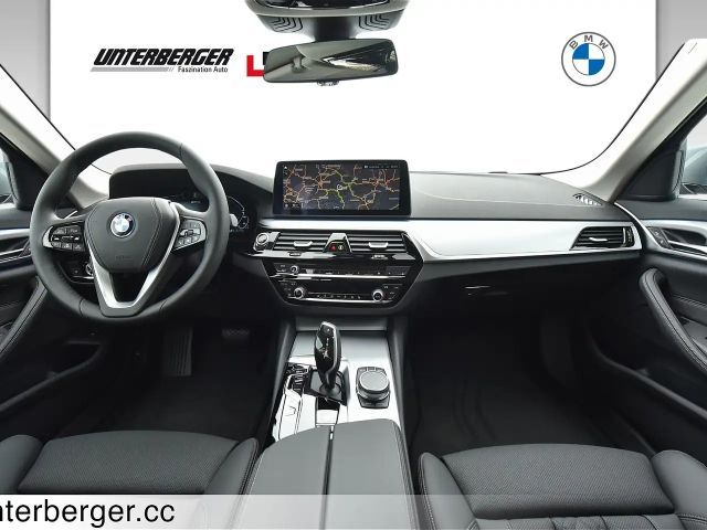 BMW 530 530e Touring xDrive