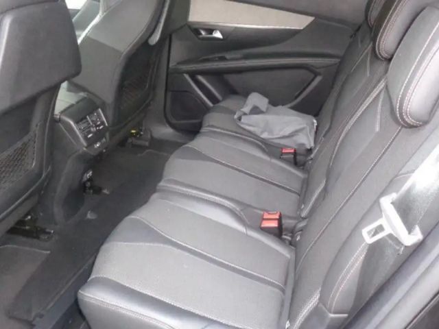 Peugeot 5008 EAT8 GT-Line