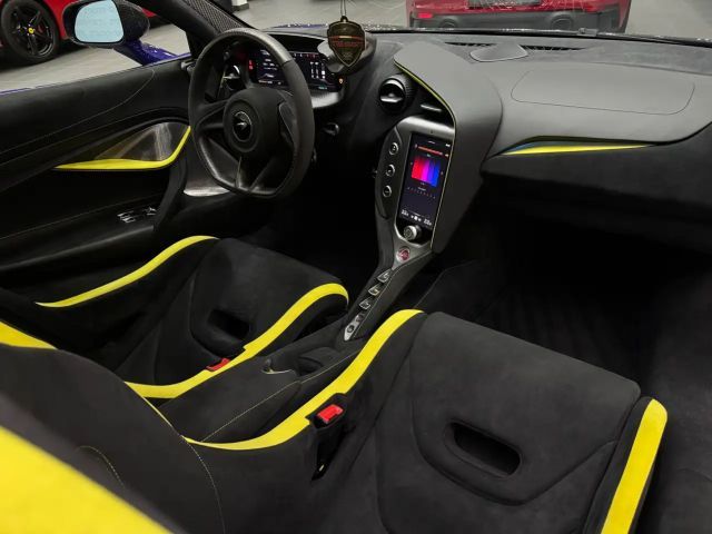 McLaren 750S Coupe *MSO*Voll-Carbon-Paket*Performance P1-Seats*