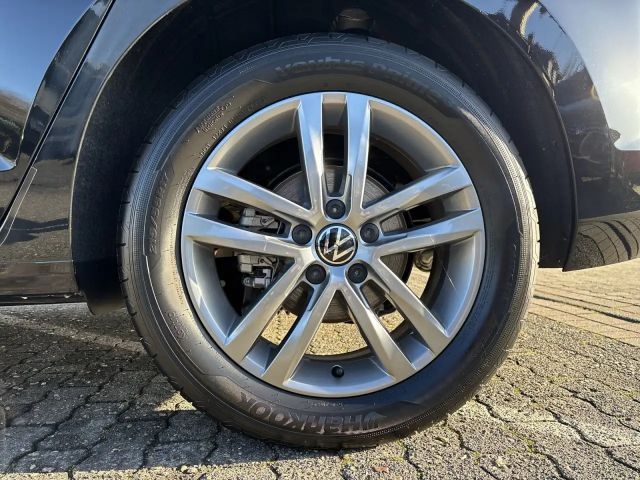 Volkswagen Touran 1.5 TSI Comfortline