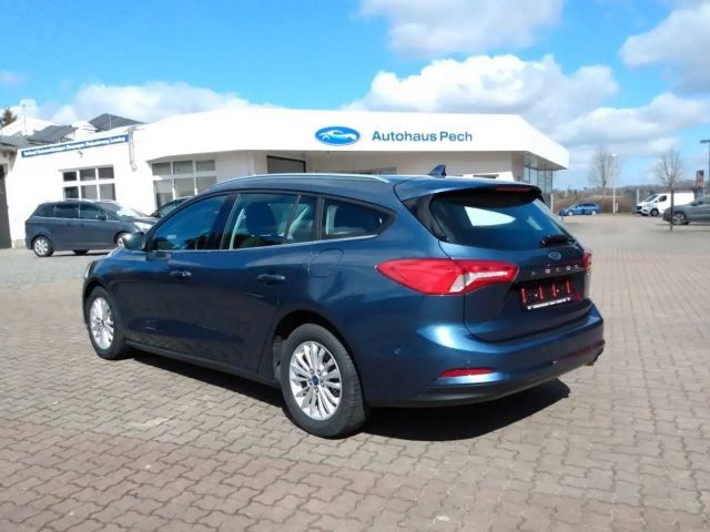 Ford Focus Titanium Wagon