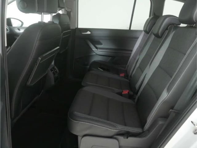 Volkswagen Touran 1.5 TSI