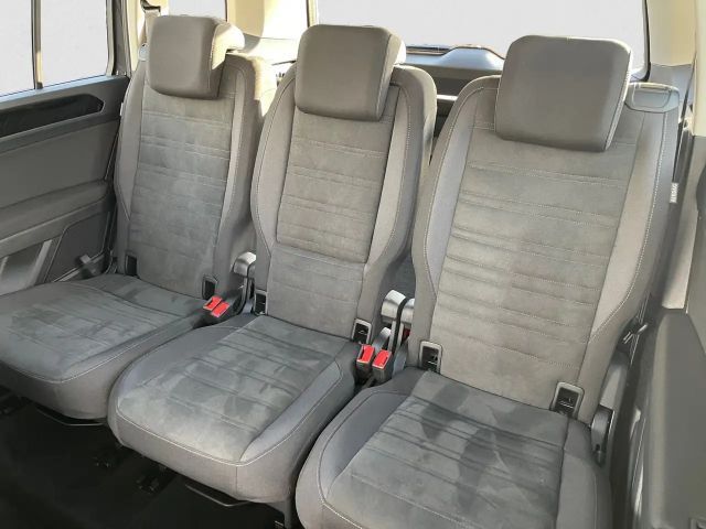 Volkswagen Touran DSG Highline