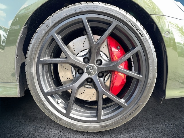 Audi RS3 Quattro S-Tronic Sedan