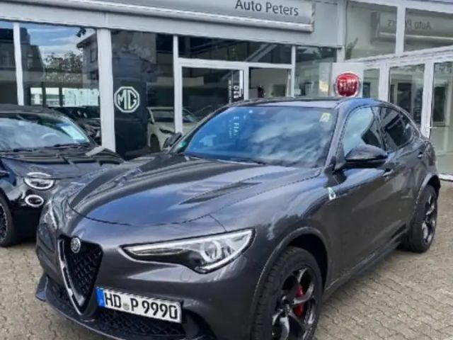 Alfa Romeo Stelvio Q4 Quadrifoglio