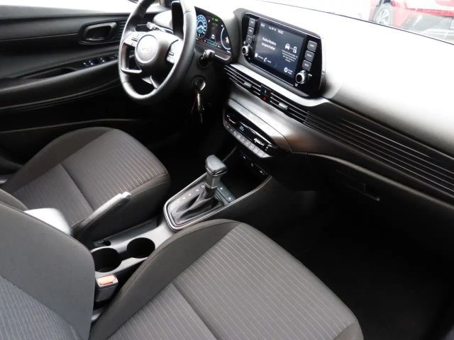 Hyundai i20 ADVANCED VOLL-LED SHZ LHZ APPLE KAMERA