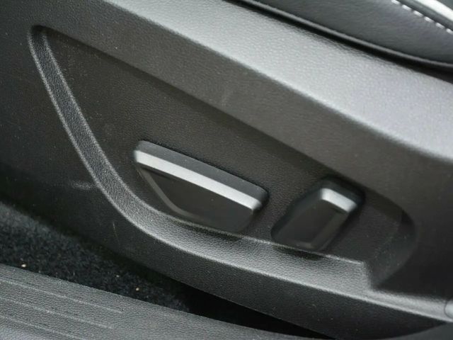 Mitsubishi ASX Entry