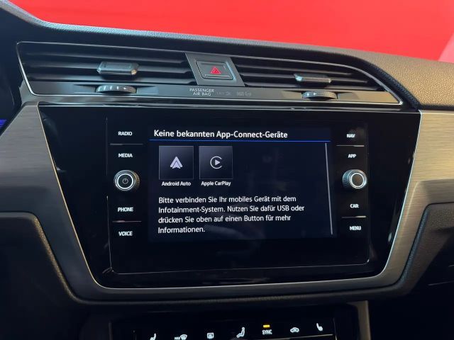 Volkswagen Touran DSG Life