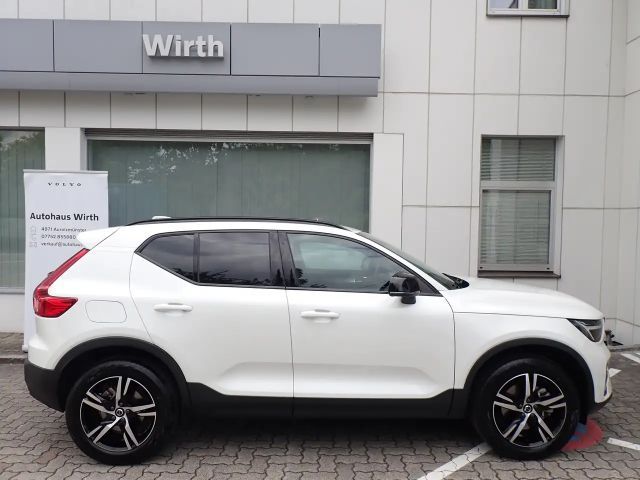 Volvo XC40 Dark Plus