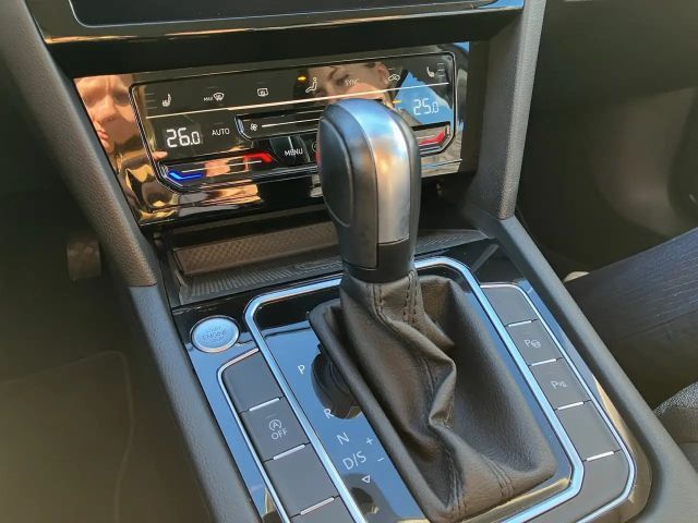 Volkswagen Passat Business DSG Variant