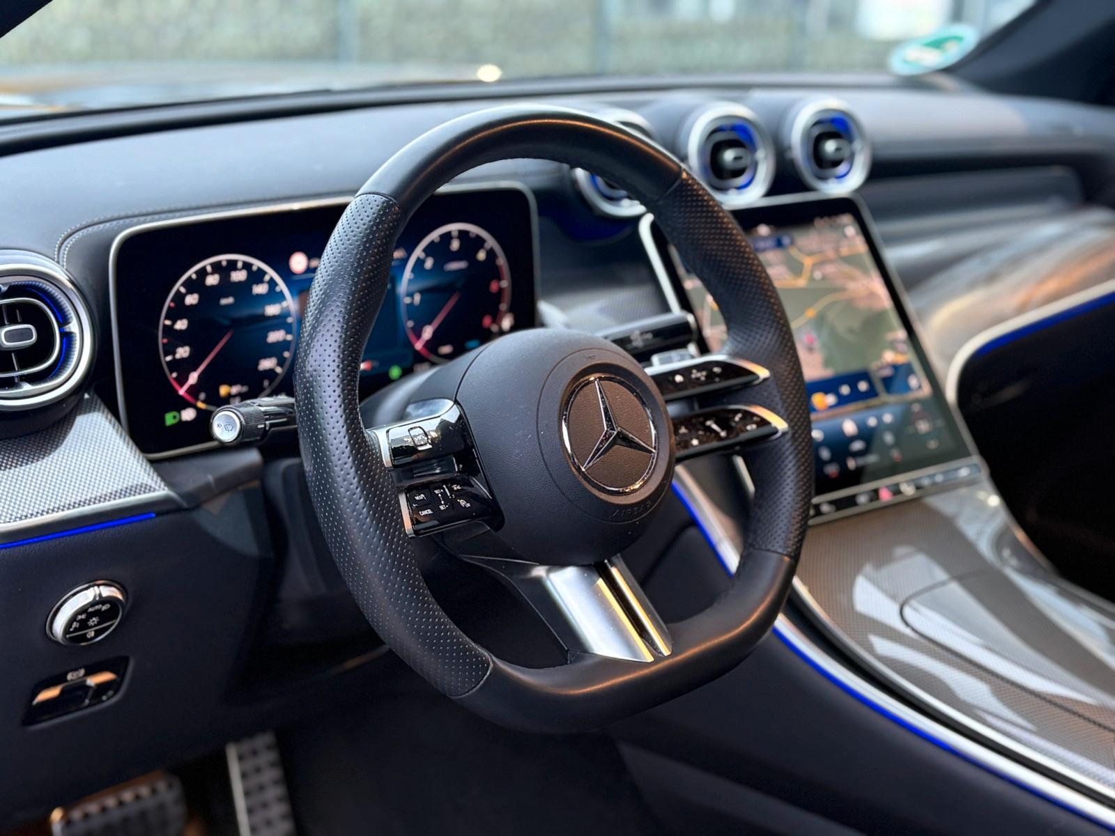 Mercedes-Benz GLC 220 AMG Line Coupé GLC 220 d