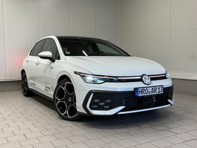 Volkswagen Golf 2.0 TSI DSG Golf VIII