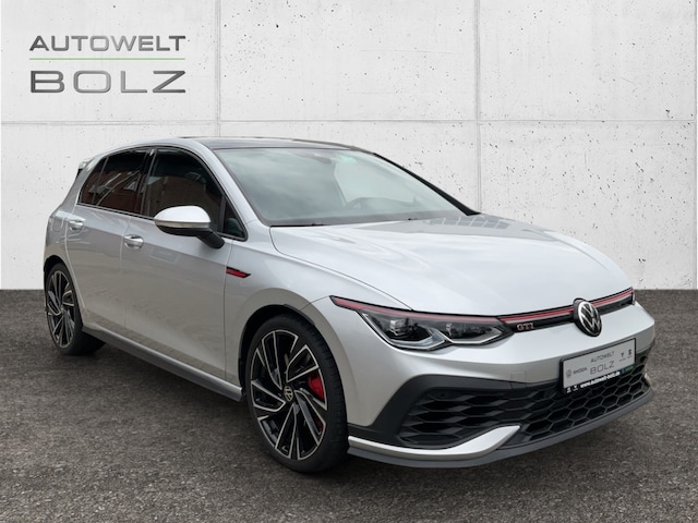 Volkswagen Golf 2.0 TSI Golf VIII