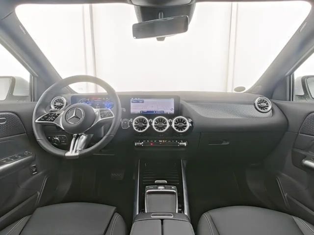 Mercedes-Benz EQA 300 Advanced