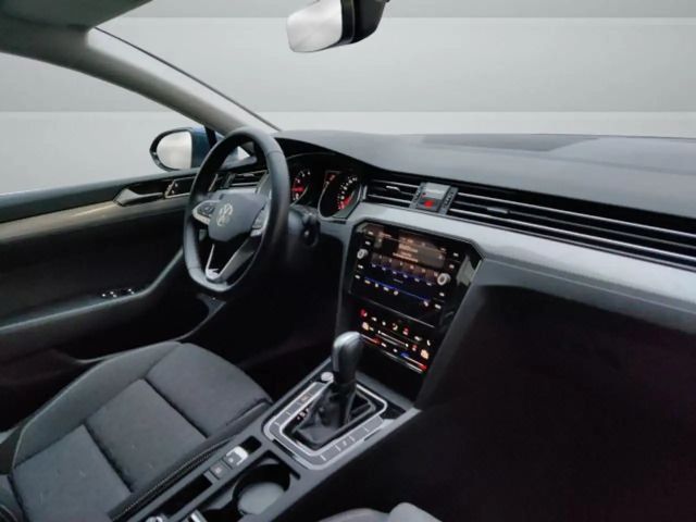 Volkswagen Passat 1.5 TSI Variant