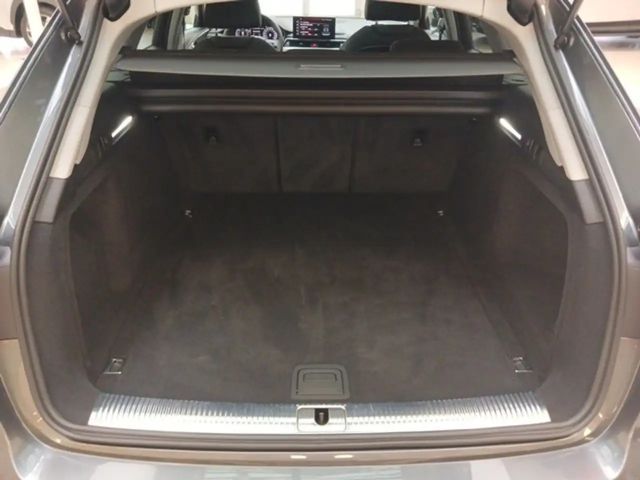 Audi A4 40 TDI Avant S-Line