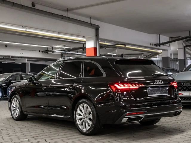 Audi A4 35 TFSI S-Line