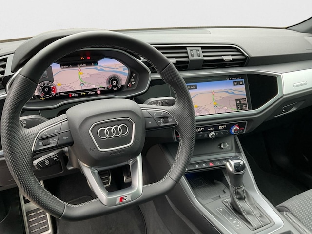 Audi Q3 40 TFSI Quattro S-Line S-Tronic