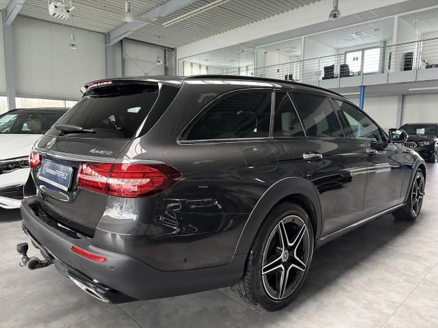 Mercedes-Benz E 200 4MATIC Estate