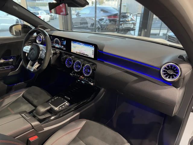 Mercedes-Benz A 45 AMG AMG Line