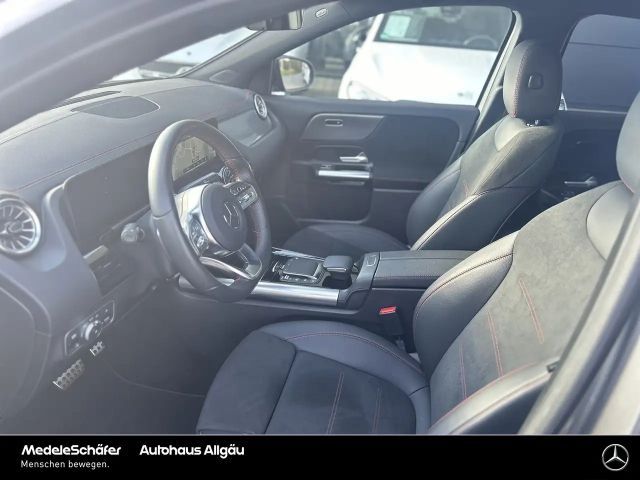 Mercedes-Benz EQA 300 4MATIC AMG Line