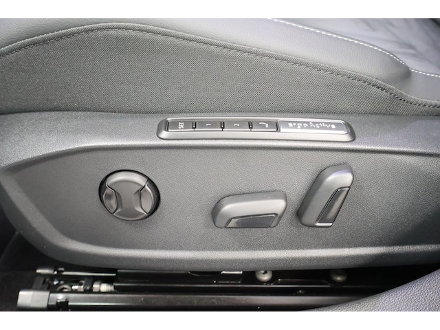 Volkswagen Golf 1.5 TSI Golf VIII