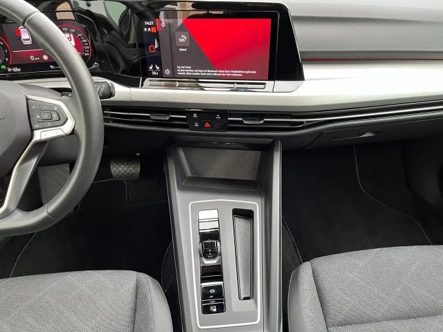 Volkswagen Golf DSG Golf VIII Life Variant