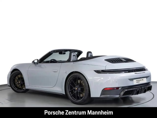 Porsche 992 4 Cabrio Carrera GTS