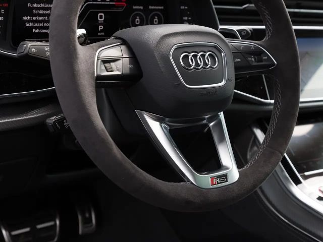 Audi RS Q8 Quattro