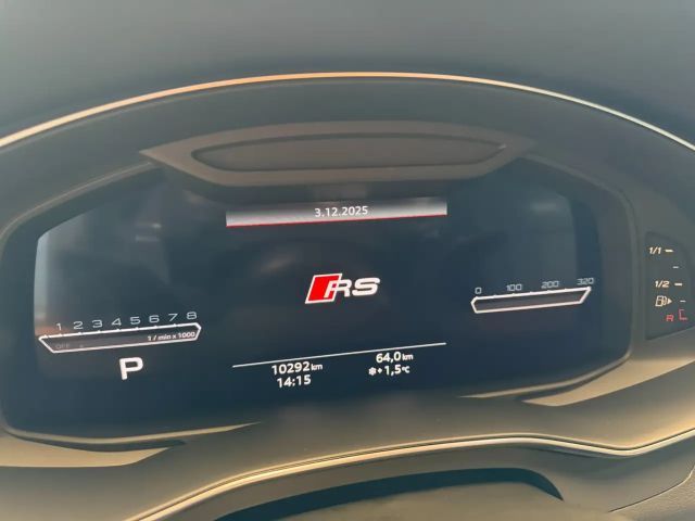 Audi RS6 Avant Performance Quattro