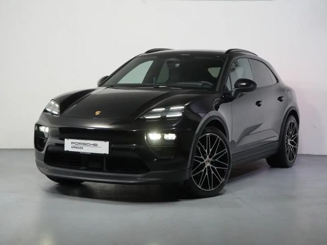 Porsche Macan 4
