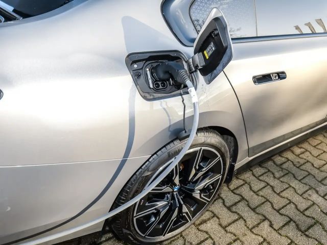 BMW i7 M-Sport M70 Sedan xDrive