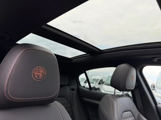 Alfa Romeo Stelvio Q4