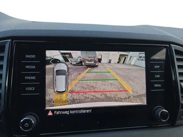 Skoda Karoq 1,0TSI 115PS Navi/LED/ACC/Kamera/Winterp.    **