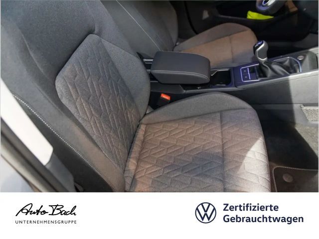 Volkswagen Golf 1.5 TSI Golf VIII
