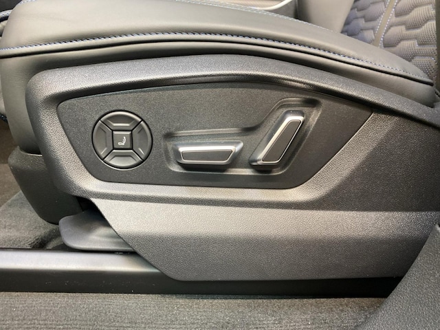 Audi RS Q8 Performance Quattro