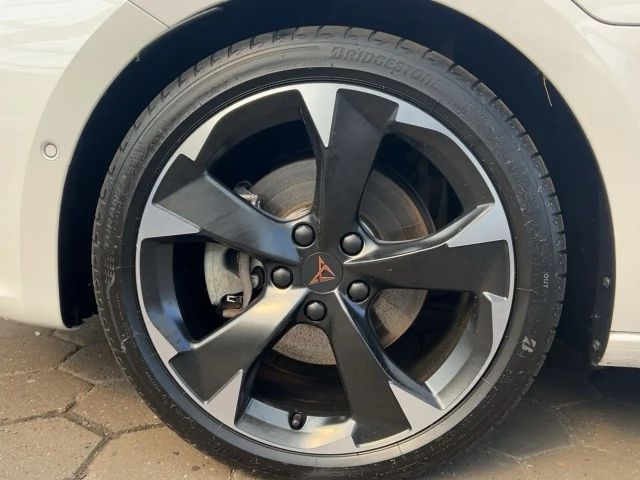 Cupra Leon 1.4 e-Hybrid DSG