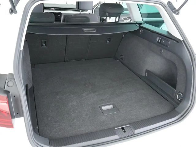 Volkswagen Passat 2.0 TDI Business DSG Variant