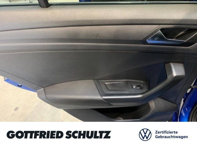 Volkswagen T-Roc T-Roc GOAL TSI SITZHEIZUNG EINPARKHILFE NAVI LED