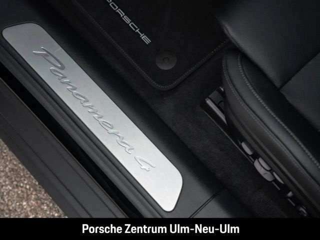 Porsche Panamera 4 E-Hybrid