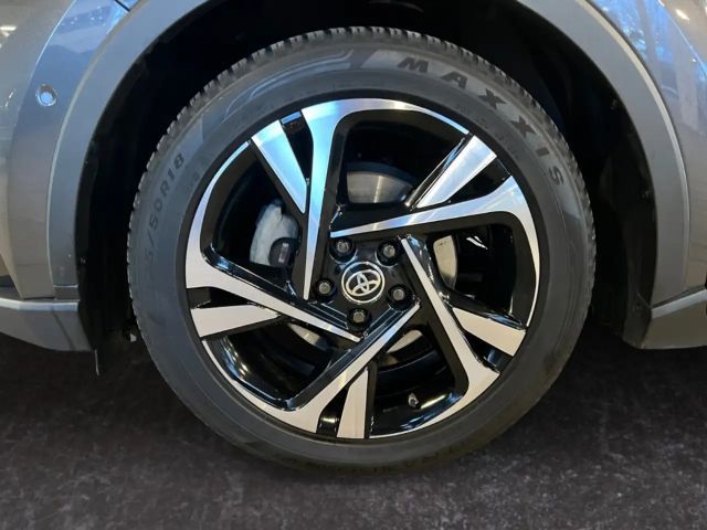 Toyota C-HR Hybride Team D