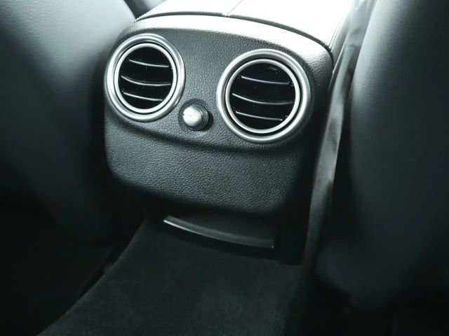 Mercedes-Benz C 300 AMG Line Cabriolet