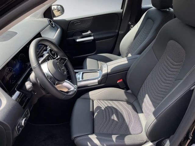 Mercedes-Benz B 180 B 180 ADVANCED AHK*LED*EASY-PACK*KAMERA*MBUX*etc